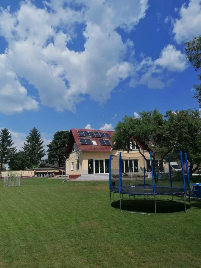 Bed and Breakfast Casa Napsugar Panzio Apostag Zewnętrze zdjęcie