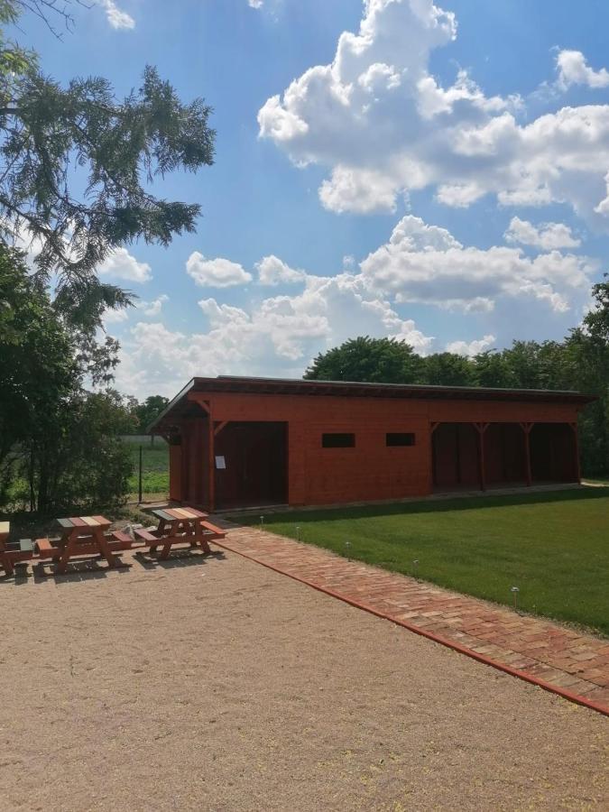 Bed and Breakfast Casa Napsugar Panzio Apostag Zewnętrze zdjęcie