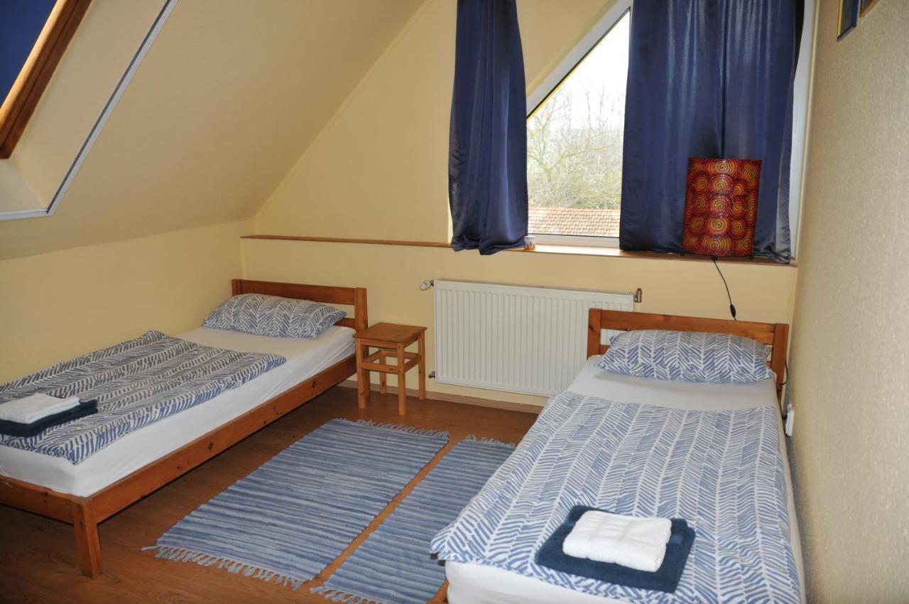 Bed and Breakfast Casa Napsugar Panzio Apostag Pokój zdjęcie